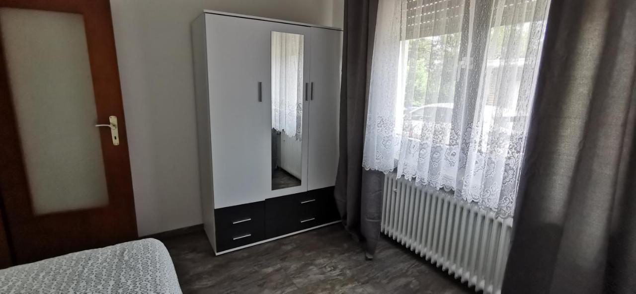 3 Zimmer Wohnung Koeln-Huerth Fischenich Exteriör bild